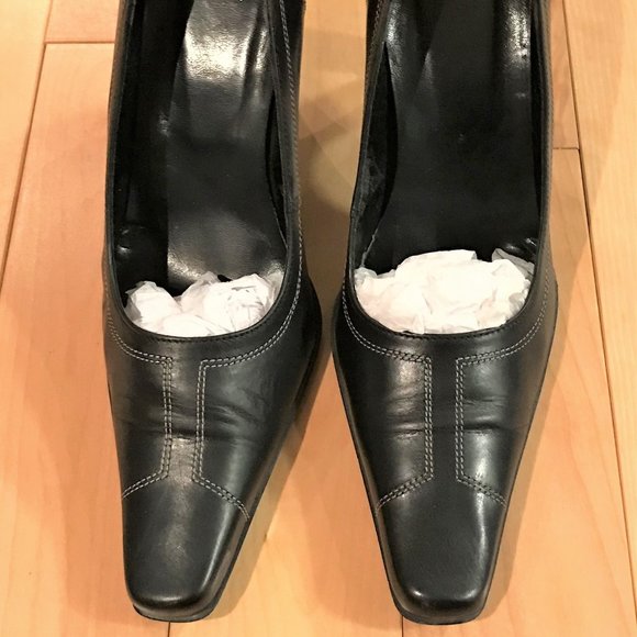Pegabo 3.5" Black Leather High Heels Made in Italy Size 40 - Picture 2 of 7